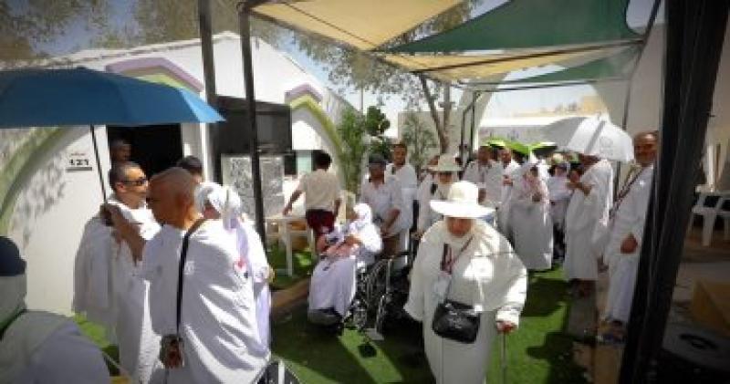خط أحمر