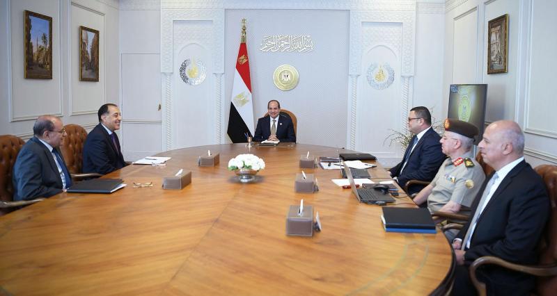خط أحمر