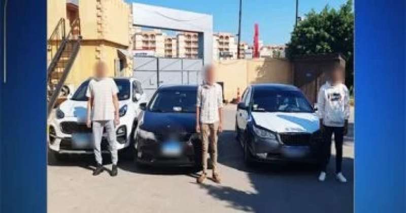 خط أحمر