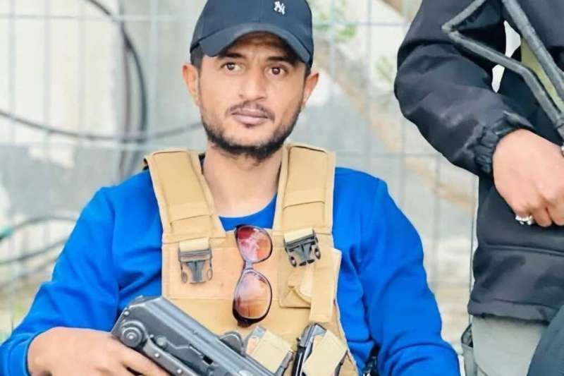 ياسر أبو شباب