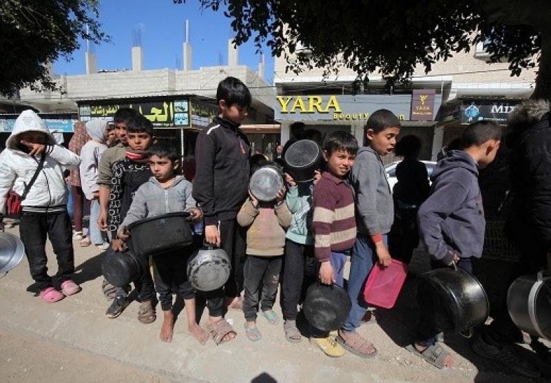 غزة.. استشهاد 60 فلسطينيا معظمهم قرب مراكز توزيع المساعدات الإنسانية