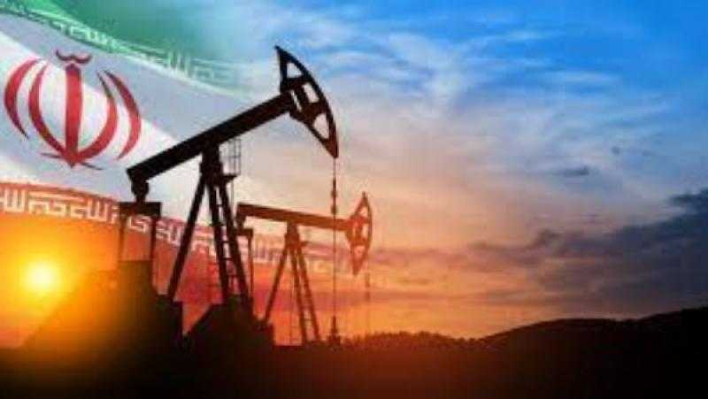 إيران: لا أضرار في منشآت النفط وعمليات التزود بالوقود مستمرة