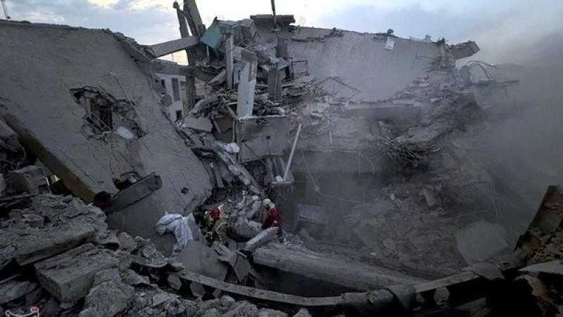 إيران .. استشهاد شخص واحد وإصابة 24 مدنيًا في الهجوم الإسرائيلي على قصر شيرين