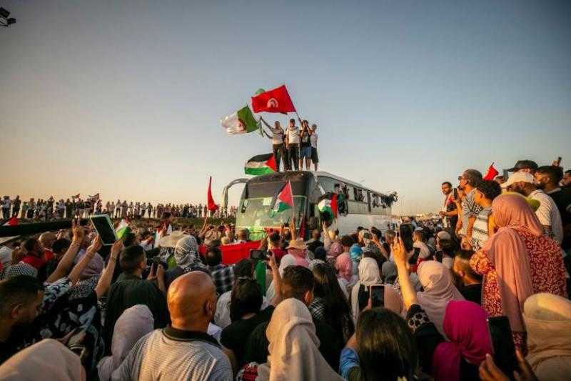 قوات الأمن الليبية تمنع عبور ”قافلة الصمود” عند مدخل سرت