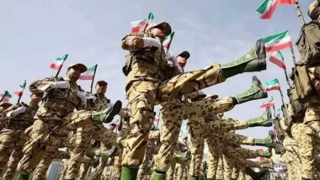 الجيش الإيراني يدعو لإخلاء مناطق في دبي والدوحة تمهيدا لقصفها