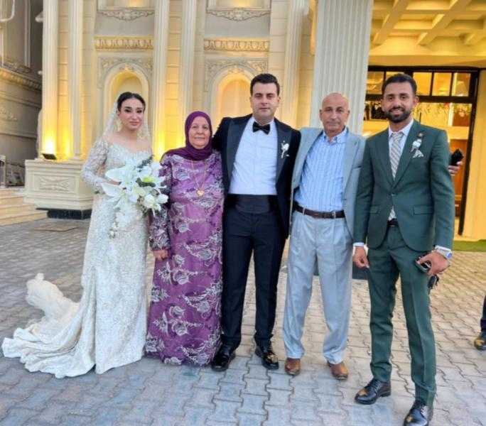 عائلة ”أبو خشبة” تحتفل بزفاف المستشار محمد وجيه أبو خشبة على الدكتورة آية المنصوري في ليلة من ألف ليلة وليلة.. صور