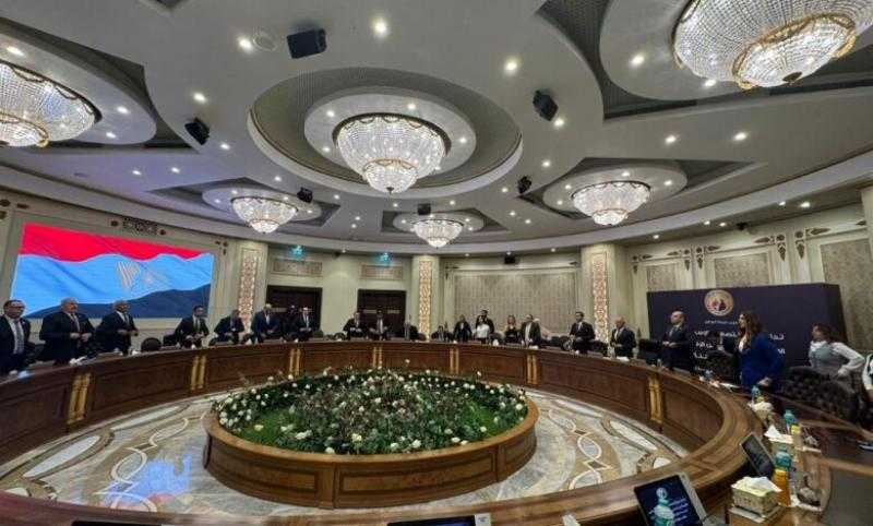 تداعيات التصعيد بين إسرائيل وإيران في مائدة مستديرة لحزب حماة الوطن