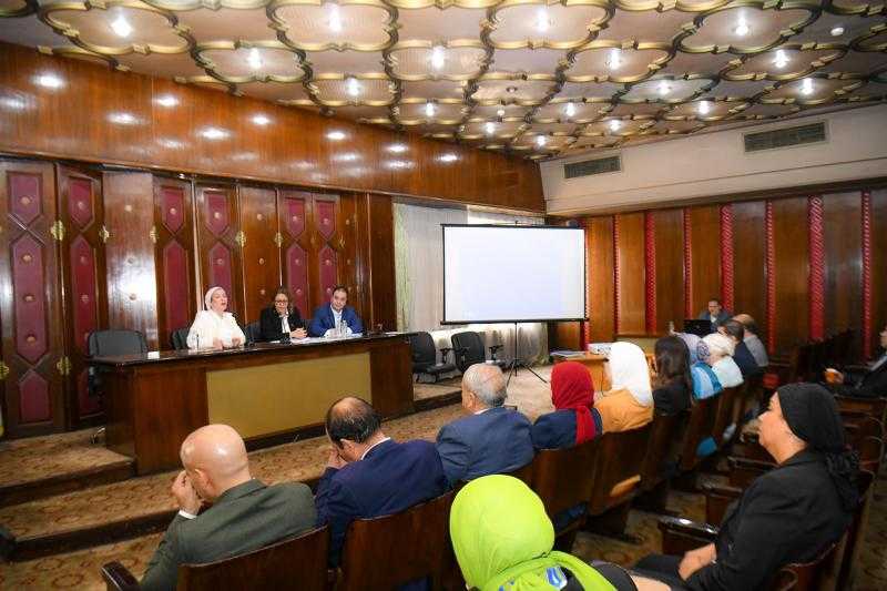 البيئة: اطلاق مشروعات كبرى بالبحر الأحمر والغردقة في يوليو.. ومصر تستعد لصك دولي ملزم للحد من التلوث البلاستيكي