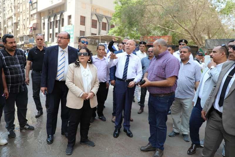 محافظ القاهرة يتفقد أعمال التطوير في حي السلام أول.. صور