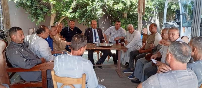 بتدخل مباشر من وزير الزراعة.. بدء توريد محصول الياسمين لمصانع شبرابلولة بمحافظة الغربية