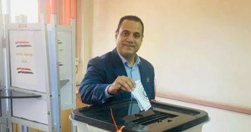 خط أحمر