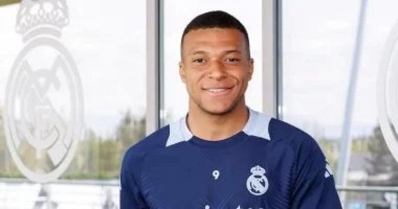 الإنفلونزا تهدد غياب مبابي عن مواجهة الهلال في كأس العالم للأندية