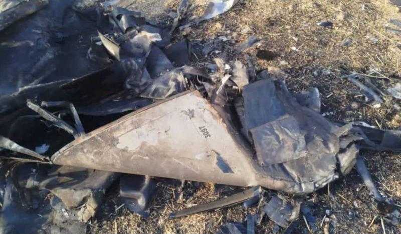 الدفاعات الجوية الإيرانية تعترض طائرات مسيرة فوق ضواحي طهران