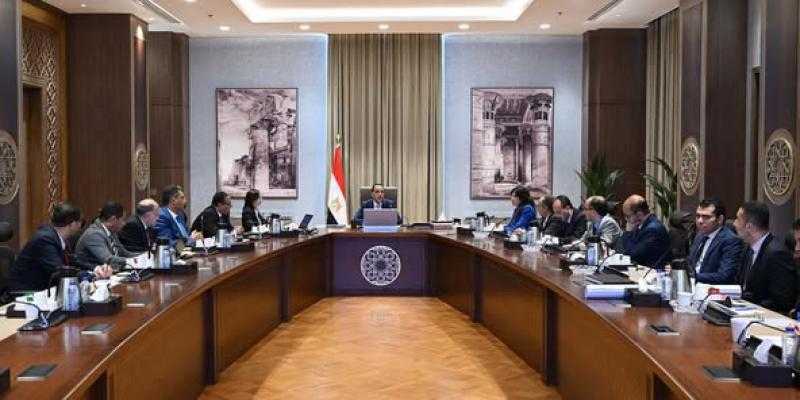 رئيس الوزراء ومحافظ البحيرة يتابعان تطوير ”ميناء الصيد” برشيد و”نبع الحمراء” بوادي النطرون