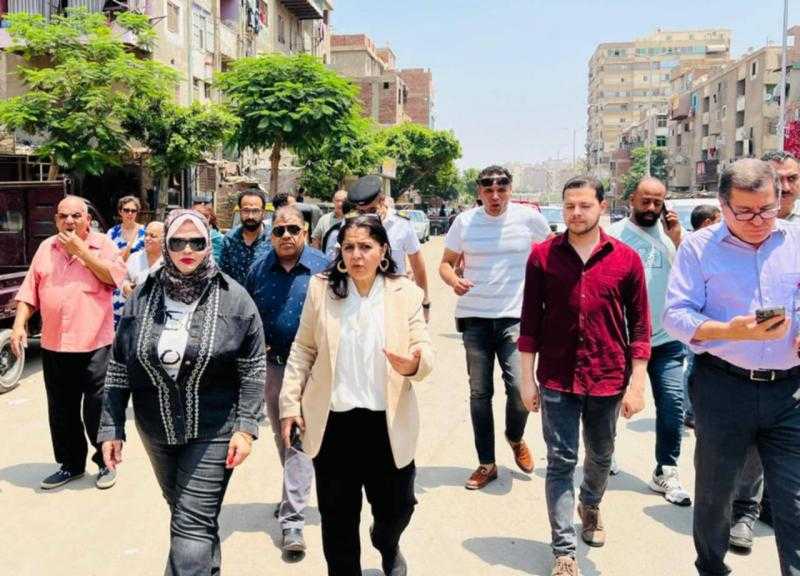 نائب محافظ القاهرة تتابع أعمال التطوير الجارية بمساكن الجمهورية ومساكن عين شمس