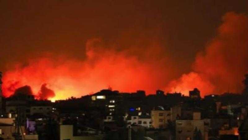 جيش الاحتلال يستهدف المقر الرئيسي لمنظمة الأبحاث النووية الإيرانية