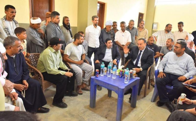 خط أحمر