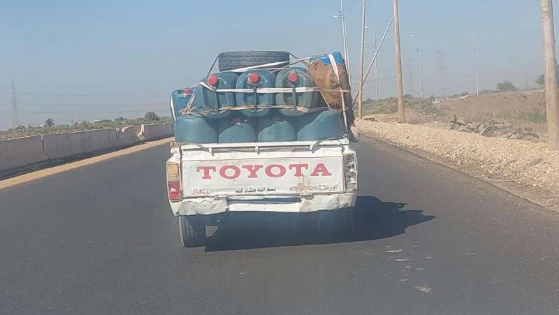 خط أحمر