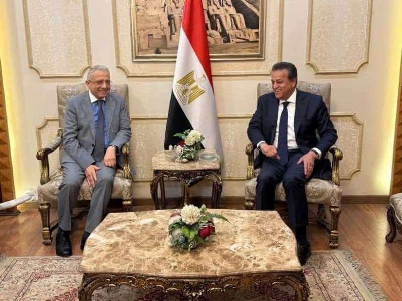 خط أحمر
