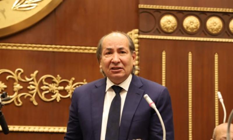 خط أحمر