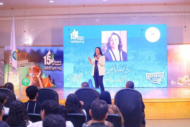 وزيرة التضامن تشهد فعاليات المُعسكر التدريبي لمتطوعي ”ويل سبرنج” بمدرسة الشويفات الدولية