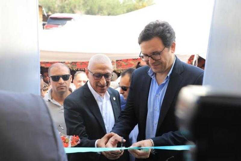 وزير الثقافة ومحافظ شمال سيناء يفتتحان بيت ثقافة قاطية ببئر العبد بعد تطويره ورفع كفاءته
