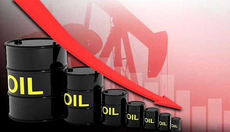 أسعار النفط.. تراجع حاد لأدنى مستوى في أكثر من أسبوع بعد قرار ترامب
