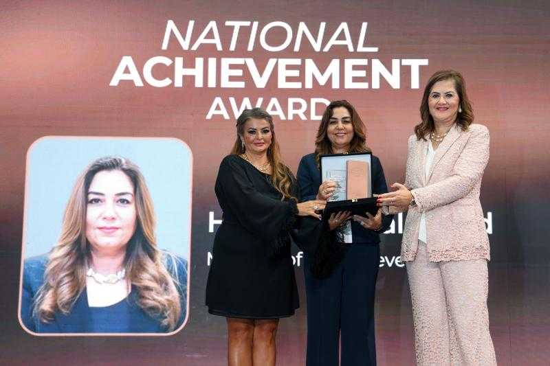 ”مصر للأفضل” تمنح وزيرة التنمية المحلية جائزة «الإنجاز الوطنية» لجهودها في دعم مسار التنمية والاستقرار