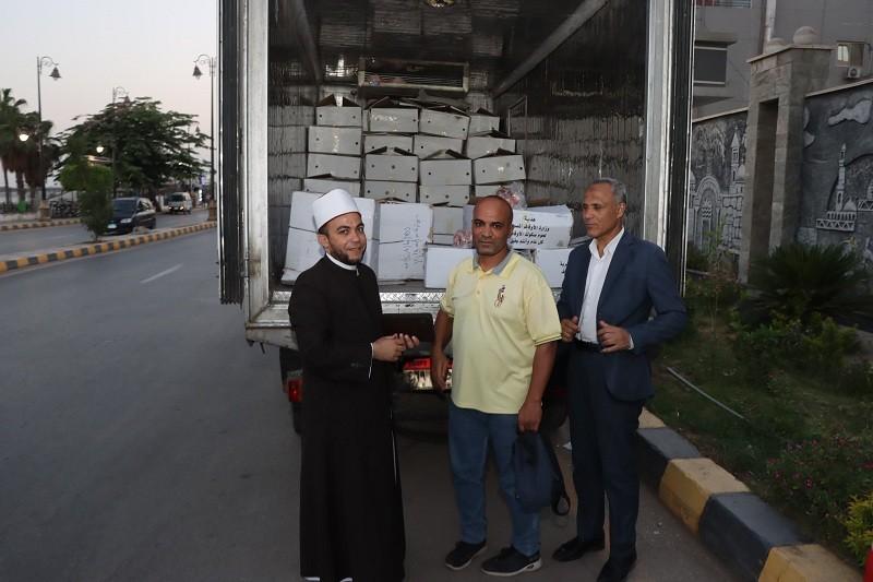 استلام 2 طن من اللحوم للفئات الأولى بالرعاية في بني سويف