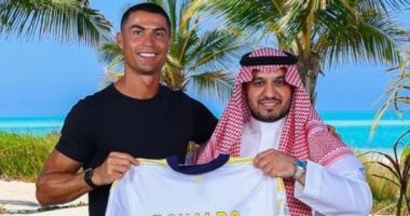 رونالدو بعد تجديد عقده مع النصر: نبدأ فصلا جديدا لنصنع التاريخ معًا