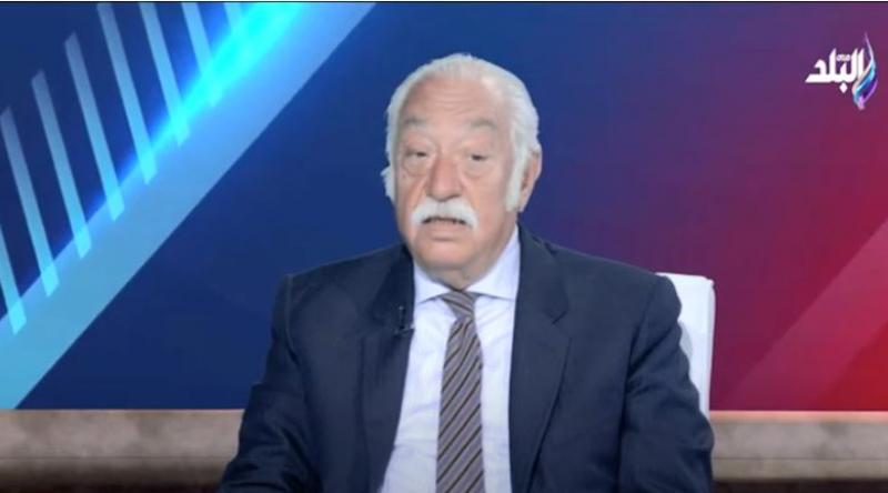 خط أحمر