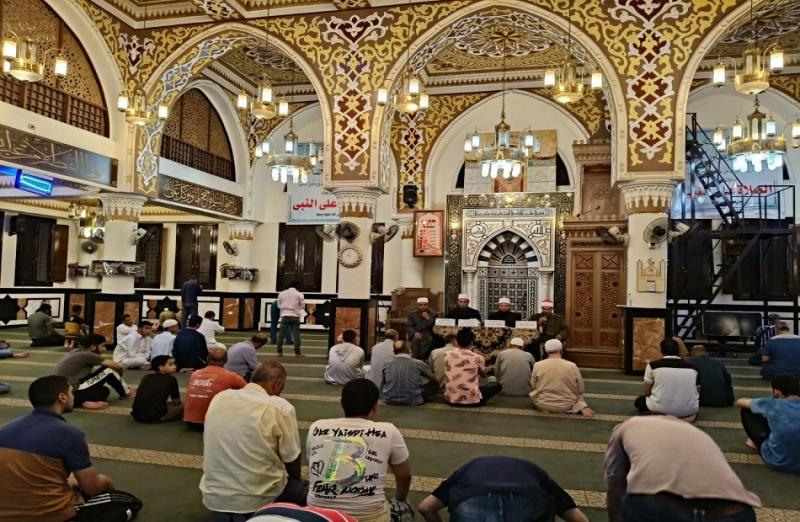 وزارة الأوقاف تعقد 2963 ندوة علمية في ليلة روحانية عامرة بالذكر والصلاة على النبي ﷺ |صور