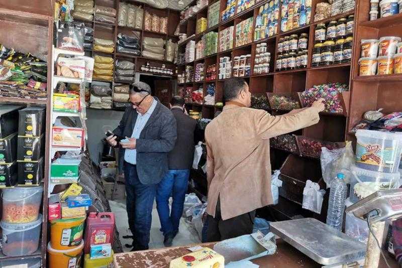 تحرير 79 محضرا متنوعا خلال حملات على أسواق كفر الشيخ