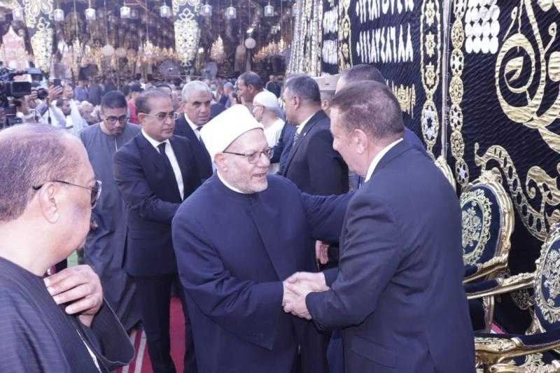 وفد من حزب الجبهة الوطنية يقدم العزاء لأسر ضحايا حادث المنوفية