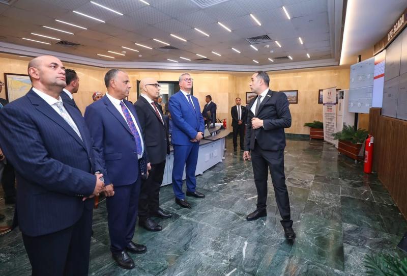 وزير البترول يتفقد مشروع منظومة ”سكادا” لمراقبة تداول البوتاجاز بشركة بتروجاس