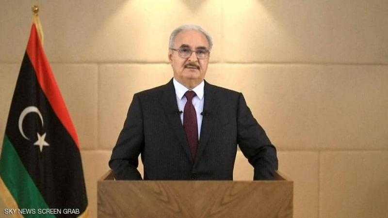 «حفتر» يثمن مساهمة مصر الفاعلة في نقل تجربتها التنموية إلى ليبيا