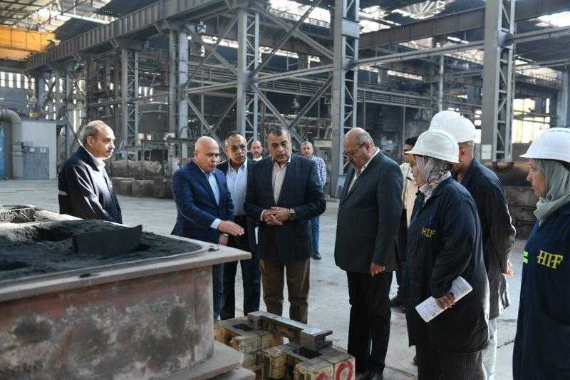 وزير الإنتاج الحربي يتابع العمل بمصنع 9 الحربي.. ويؤكد: نعمل على الاستغلال الأمثل للأصول وتطبيق مبادئ الحوكمة