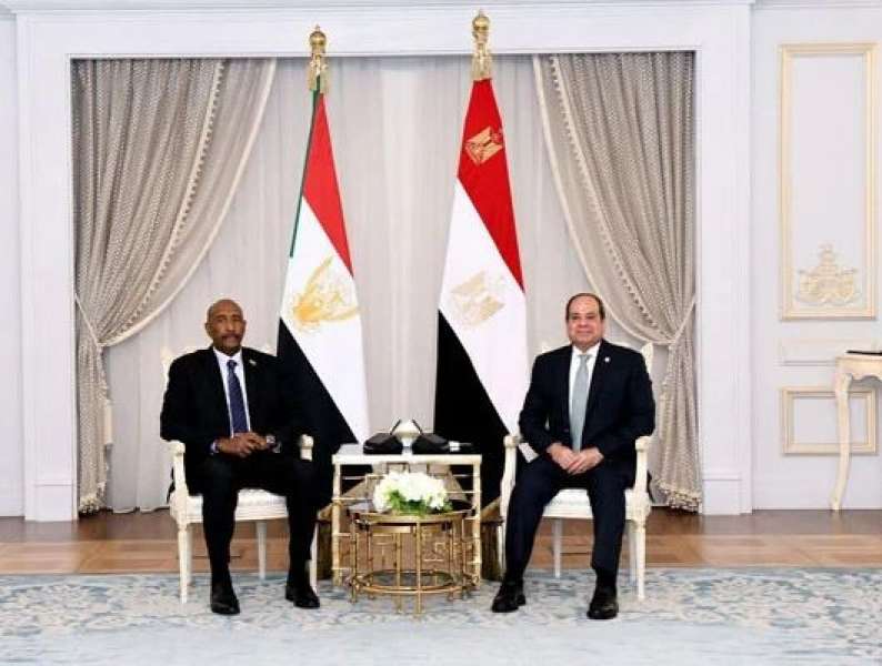 خط أحمر