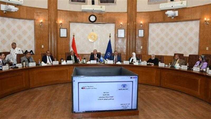 مجلس جامعة القناة يتابع مراجعة وإعلان نتائج الفصل الدراسي الثاني