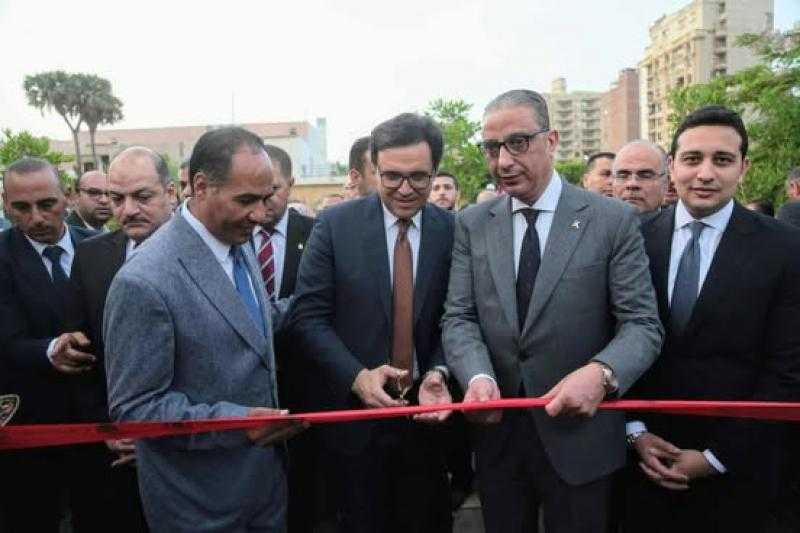 وزير الثقافة ومحافظ الفيوم يفتتحان الدورة الأولى لمعرض الفيوم للكتاب.. ضمن احتفالات 30 يونيو