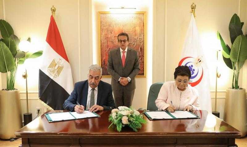 توقيع بروتوكول بين الصحة وغرفة مقدمي الرعاية الصحية بالقطاع الخاص لتطبيق مبادرة «الألف يوم الذهبية»