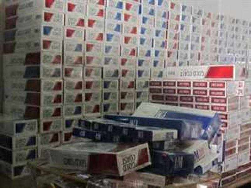 أسيوط.. ضبط نحو 10 آلاف خرطوشة سجائر قبل ترويجها بالسوق السوداء بساحل سليم