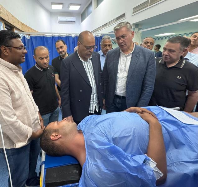 خط أحمر