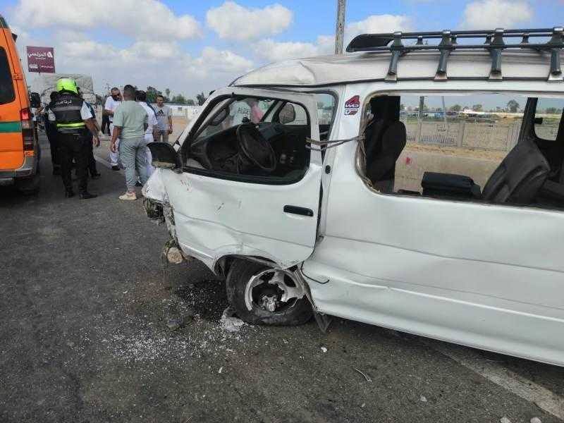 حادث الطريق الإقليمي.. وزير العمل يوجه بدراسة حالات المصابين والوفيات