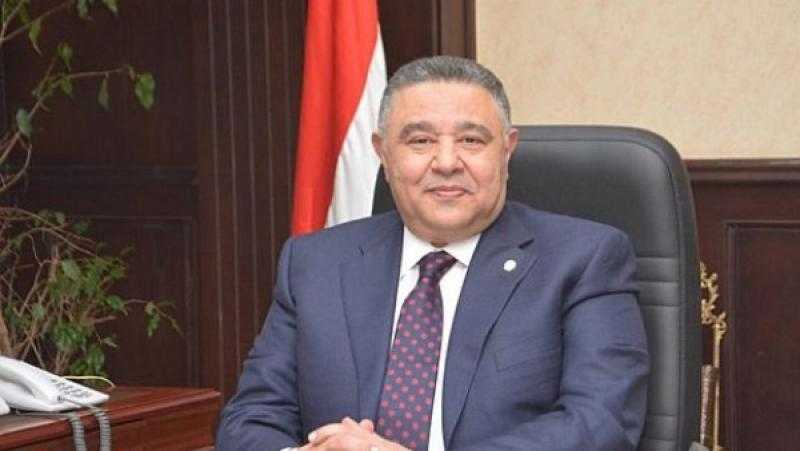 محافظ البحر الأحمر: مستعدون لتحمل أي التزامات تتعلق بحقوق العمال بحادث الحفار