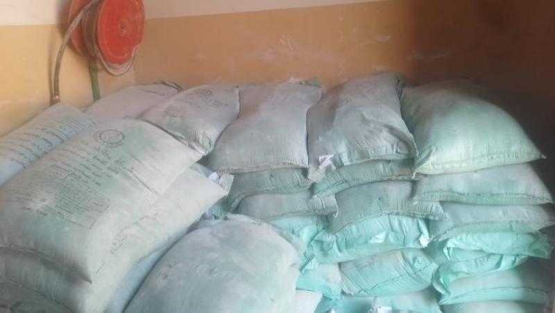 ضبط 2.5 طن سماد زراعي محظور تداوله بالأسواق في الأقصر