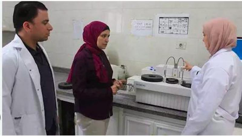 خط أحمر