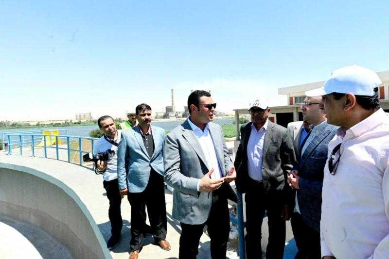وزير الإسكان ومحافظ بني سويف يتفقدان مشروع توسعات محطة مياه شرب أشمنت