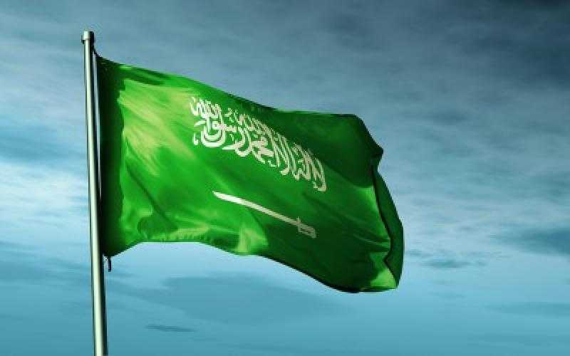 السعودية وروسيا والعراق والإمارات والكويت وكازاخستان والجزائر وعمان يؤكدون التزامهم باستقرار السوق البترولية