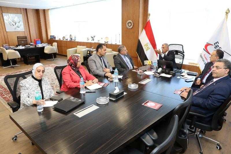الرئيس التنفيذي لوكالة الفضاء يستقبل رئيس المركز القومي لبحوث المياه
